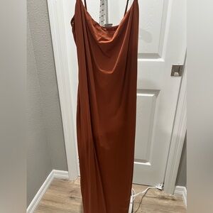 SKIMS FITS EVERYBODY LONG SLIP DRESS | SAFFRON